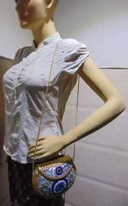 กระเป๋าคลัทช์งานฝีมือสุดพิเศษสำหรับเจ้าสาว ประดับด้วยหินสไตล์คลาสสิกแบบโมเสก เหมาะสำหรับงานปาร์ตี้กลางคืน ราคาขายส่งจากอินเดีย - Product Image 2