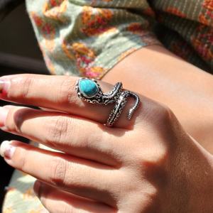 Anillo de Plata con Turquesa Serpiente, Colección de Anillos de Plata con Turquesa 2024 - Product Image 1