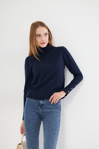 Suéter de Punto para Mujer de Nuevo Estilo a la Moda, con Manga Larga, Cuello Alto y Botones, para Uso Deportivo, Casual, de Oficina y Elegante, Oportunidad de Venta al por Mayor - Product Image 3