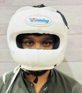 Ensemble de boxe de haute qualité en cuir de vache véritable personnalisé, avec logo personnalisé disponible, équipement d'entraînement - Product Image 2