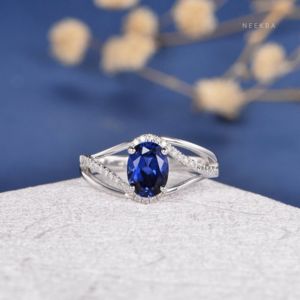 Juego de mano 6*8mm corte ovalado zafiro azul cultivado en laboratorio estilo Vintage anillo de compromiso 14K oro blanco sólido anillo de vástago dividido único - Product Image 1