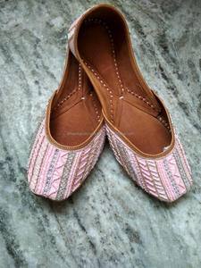 Shoes Khussa Jutti Punjabi Indian Ethnic Leather Traditional Handmade Wedding Bridal Punjabi Jutti at Low Price by LUXURY CRAFTS - Product Image 5