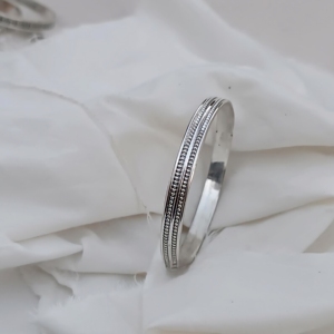 Super 925 Sterling Silver Plated Texture Vintage Handmade Cuff Bangle Bracelet pour les femmes Fashion Jewelry Wholesale Suppliers - Product Image 6