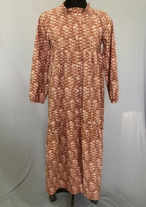 ชุดเดรสเกาหลีสำหรับสตรีทรงเข้ารูปสีทึบดีไซน์ตะวันตกล่าสุด - Product Image 2