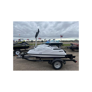 Yamaha SuperJet Watercraft Barco Jet Ski de fibra de vidrio empaquetado de forma segura con motor de 4 tiempos para importadores marinos de todo el mundo - Product Image 2