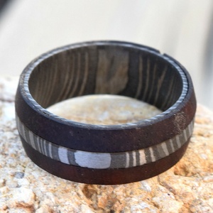 Bague en bois de Damas unisexe en acier inoxydable faite à la main de qualité industrielle personnalisable DIY accessoire de fiançailles de mariage-Direct OEM - Product Image 2