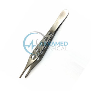 Pinzas Quirúrgicas Manuales de Acero Inoxidable de Alta Calidad Profesional, Instrumento Quirúrgico Reutilizable y Ligero para Uso en Cirugía General - Product Image 3