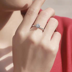 Anillo Zarkan Premium Solitaire de Plata 925 con Diamante y Perla, Anillo Geométrico Romántico con Baño de Rodio para Compromiso - Product Image 2