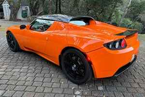 Tesla Roadster Sport Plus 2010 d'occasion en excellent état, sans accident, conduite à gauche/droite - Product Image 3