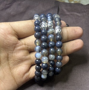 Pulsera de cuentas de piedra natural Sulemani Hakik de moda para mujer con múltiples cristales y abalorio de Buda ¡Calidad increíble a la venta! - Product Image 2