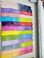 Tissu en soie Chanderi de luxe pour vêtements de soirée élégants et robes d'été, tissu Chanderi traditionnel indien tissé à la main
