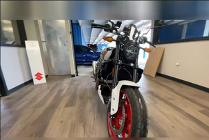 Motocicleta Cruiser Indian FTR Sport 2026 en Venta, Color Blanco Lightning/Rojo Indy - Product Image 6