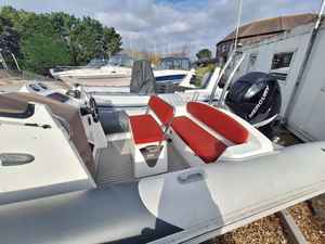 Bateau à moteur d'occasion 2021 Rib-X XP 740 cabinn RIBs 2006 MercuryVerado 275 4 temps hors-bord moteur suralimenté avec remorque - Product Image 5