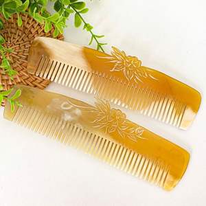 PRODUITS POPULAIRES DE QUALITÉ FEUTYFULL PEIGNES À CHEVEUX EN CORNE DE BUFFALO Peignes à poignée en Inde au meilleur prix par Natural Creations Inc - Product Image 2