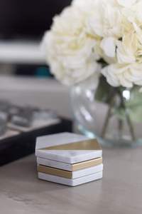 Juego de 4 Posavasos de Mármol Blanco Premium, Absorbentes, para Bebidas y Protección de Mesa, Elegantes y de Lujo - Product Image 5