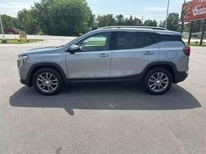 Camioneta Teraiin S L T AWD 2024, Caja de Cambios Automática, Cámara Trasera, Motor Inteligente, Portaequipajes de Aluminio en el Techo, Sin Accidentes - Product Image 6