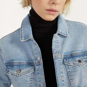 แจ็กเก็ตยีนส์ขาดสำหรับผู้ชายเสื้อโค้ทลำลองแนวสตรีทแฟชั่น - Product Image 3