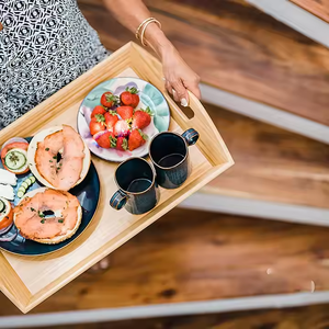 ถาดไม้ทำด้วยมือหรูหราทนทานและเหมาะสำหรับทุกพื้นที่โดยงานฝีมือเสี้ยว - Product Image 2