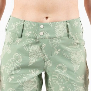 Short de vélo élégant pour femmes-Matériau doux et respirant, idéal pour les longues promenades et les activités de plein air - Product Image 5