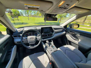 Voiture d'occasion de qualité abordable, Toyota Highlander 2021, conduite à gauche - Product Image 2
