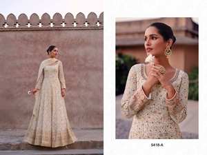 Tenue de créateur Heavy Fox Georgette Salwar Suit & Dupatta With Multi Thread Jari and Sequence Embroidery Stich Work for Sale - Product Image 2