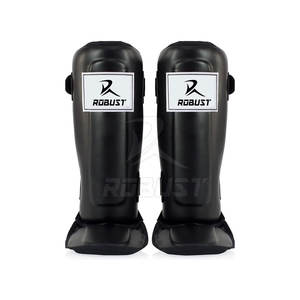 Profesional Cómodo MMA Espinillera Cuero de color negro Hecho para fútbol y fútbol de adultos con logotipo de impresión personalizado - Product Image 1