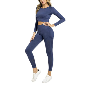 Comfortable Women's Yoga Sets Solid 2-Piece Wholesale Sportswear Seamless Mid Waist <b>Leggings</b> - Product Image 3