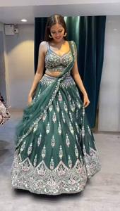 NOVIA WEAR HEAVY FUAX GEORGETTE CHINE SECUENCIA TRABAJO LEHENGAS CHOLI CON DUPATTA - Product Image 4