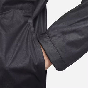 Nouvel ensemble de survêtement pour femmes personnalisé en deux pièces avec capuche, en nylon et polyester, pour l'été, jogging, veste coupe-vent, short - Product Image 4