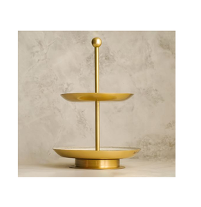 Soporte de pastel de latón de calidad superior Servidor de pastel de chocolate elegante de 2 niveles para decoración del hogar y cocina - Product Image 1