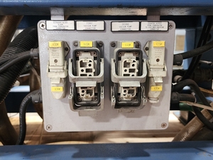 Extrudeuse O l m a s C290V 2007 en état de marche, prête à la vente, garantie de plus de 5 ans, 3000 kg - Product Image 2