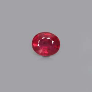 Pierre précieuse en rubis non montée, 4,6 carats, facettée, formes variées - Coussin, émeraude, poire, octogone, créée en laboratoire, polie à la chaleur, hauteur 8 mm, rouge - Product Image 1