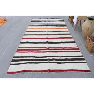 พรมวินเทจตุรกี ขนาด 5.4x10 ฟุต สีขาวแดงไล่เฉด - Product Image 1