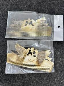 Fournisseur Peigne en corne de barbe naturelle Peigne à cheveux fait main en corne de buffle et poli à la main pour la vente - Product Image 6