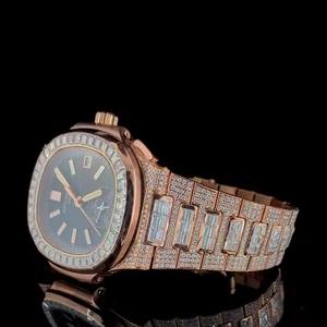 Montre Hip Hop à cadran analogique noir de qualité supérieure Moissanite bicolore entièrement glacée Baguette diamant bande de luxe en acier inoxydable de haute qualité - Product Image 2