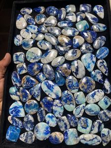 อัญมณีทรงหลังเบี้ยขนาดเล็กทำจากคริสตัลด้วยมือธรรมชาติอัญมณีสีฟ้าสวยงามใช้ในการรักษาเครื่องประดับตกแต่งบ้านของขวัญ - Product Image 3