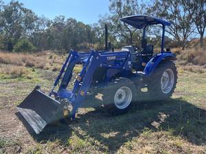 Nuevo Tractor de Ruedas 904 con Certificación CE/EPA Euro 5, 55 CV, 4x4, Tractor Agrícola con Cabina Confortable, Características Avanzadas, Motor y Caja de Cambios - Product Image 5