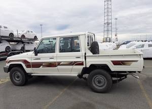 Utilisé pour pour Double Cab VDJ79 Pickup Diesel Turbo Manuel FWD R18 Sièges intérieurs légers en tissu à vendre - Product Image 3