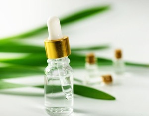 Vente en gros 100% huile essentielle d'arbre à thé australien fleur de qualité pharmaceutique arôme de massage des cheveux 200ml plante nourrissante hydratante - Product Image 2