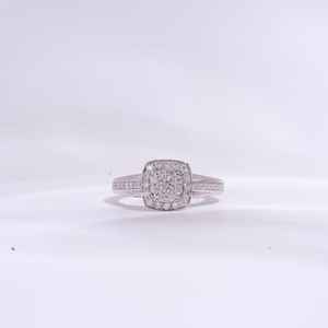 Fourniture directe d'usine Radiant Halo or blanc Moissanite bague en diamant pour les fêtes anniversaires et cadeaux disponibles à la vente - Product Image 2