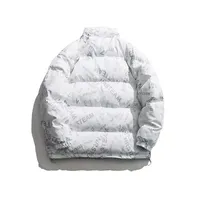 Veste en duvet matelassée pour hommes de meilleure qualité Streetwear d'hiver personnalisé avec capuche brillante logo de taille plus décoration