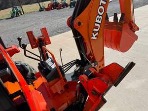 2016รถแทรคเตอร์สำหรับ Kubota L47ไฮโดรสแตติก4x4 47แรงม้าเครื่องยนต์ดีเซล45-50แรงม้าวาล์วโหลดเดอร์ปั๊มเกียร์มอเตอร์ที่จำเป็น - Product Image 4