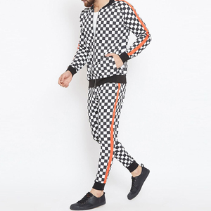 ชุดวอร์มผู้ชายแบรนด์ส่วนตัว ผลิตโดยโรงงานชั้นนำ ออกแบบเองได้ตามต้องการ - Product Image 1