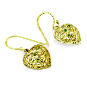 Boucles d'oreilles pendantes tendance pour femme en plaqué or avec pierre verte en forme de cœur, pendentif religieux, style goutte, en titane, idéal pour un cadeau - Product Image 2