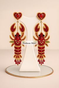 ต่างหูประดับมุกและลูกปัดรูปกุ้งล็อบสเตอร์สีแดงทอง ทำด้วยมือ - Product Image 4