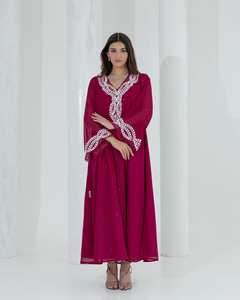 Vente en gros de luxe personnalisé Petite Satin Abaya pour femmes Dubaï inspiré vêtements islamiques manches à volants en soie musulman traditionnel - Product Image 1