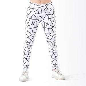 2025 nouveau Style Leggings à la mode pour femmes dernière conception bas prix respirant femmes Leggings fabriqués au Pakistan - Product Image 2