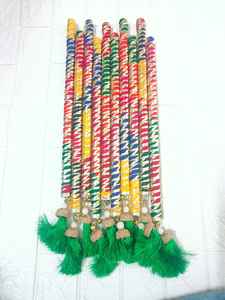 ไม้เท้ามีพู่ห้อยสำหรับการ์บาปุนจาบิของตกแต่งเวทีทำจากไม้ - Product Image 3