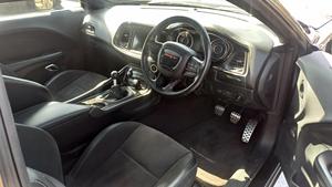 Dodge Challenger SRT8 2024 Usado, Modelo de 8 Cilindros, Techo Solar, Automático de 6 Velocidades, Asientos de Cuero, Interior Oscuro, Volante a la Derecha/Izquierda, Trasero Usado - Product Image 5