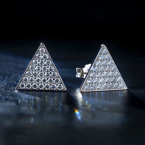Gran oferta de pendientes de plata de ley S925 para hombre, pendientes de tuerca triangulares micropavimentados con diamantes de moissanita de oro de 14 quilates, joyería de estilo Hip Hop - Product Image 2